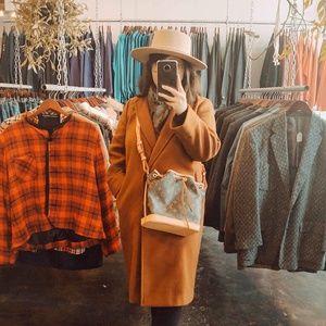 Meet your Posher, Sau fong